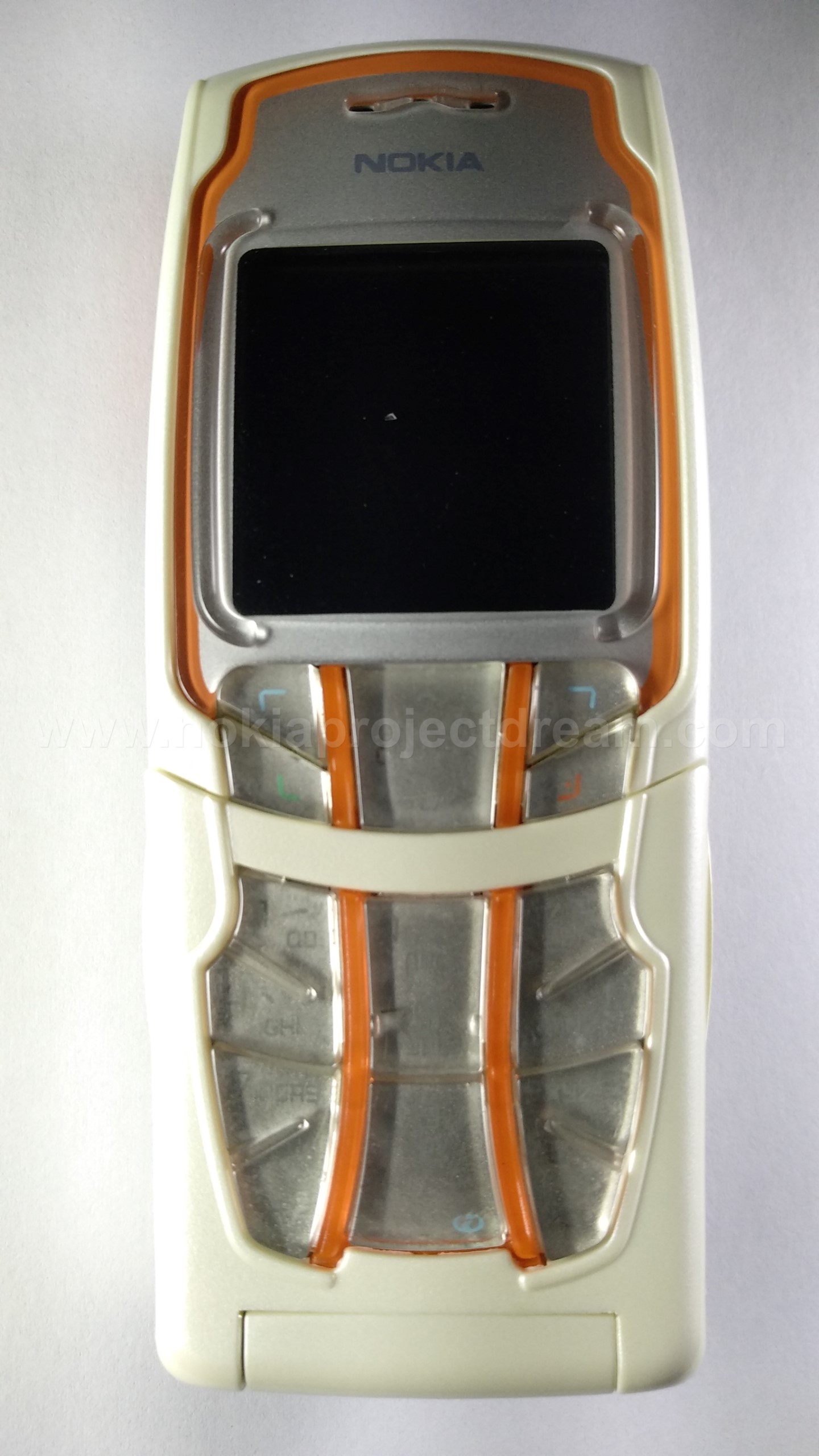 NOKIA　ノベルティグッズ　非売品 4128.Nokia 8310 - Very Rare - For Collectors - Unlocked | eBay