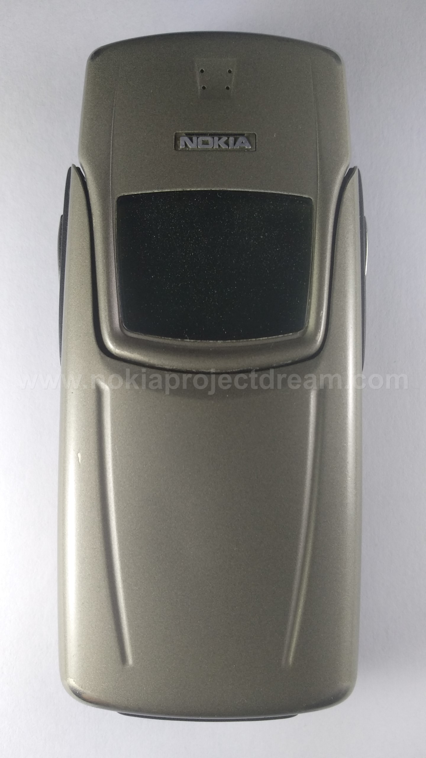 Nokia NHM-4NX 8910 チタン スライド式 本体他 Nokia NHM-4NX 8910 チタン スライド式 本体他